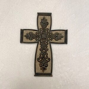 10” x 7.5” Wall Cross